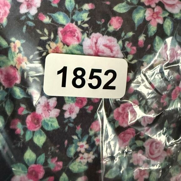 Sugar high women’s size large floral pajama/lounge pants  - Picture 2 of 4